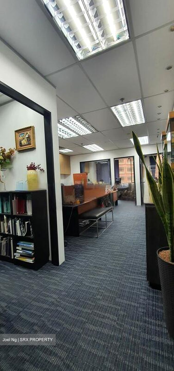 International Plaza (D2), Office #469278051